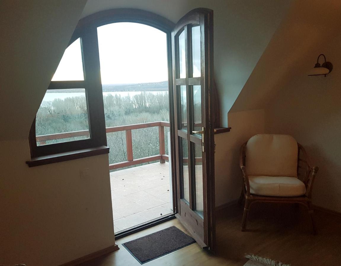 Villa Kőrózsa Vendégház Tihany Exterior foto