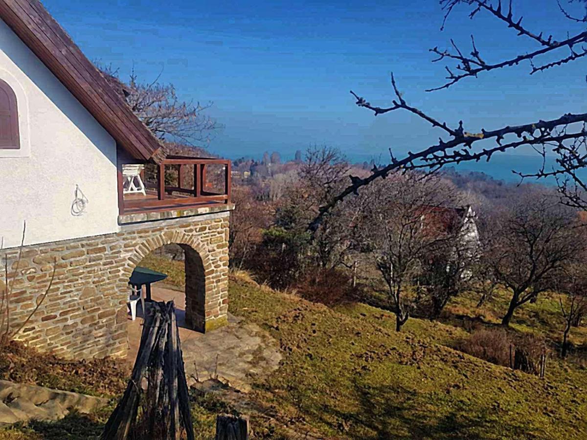 Villa Kőrózsa Vendégház Tihany Exterior foto