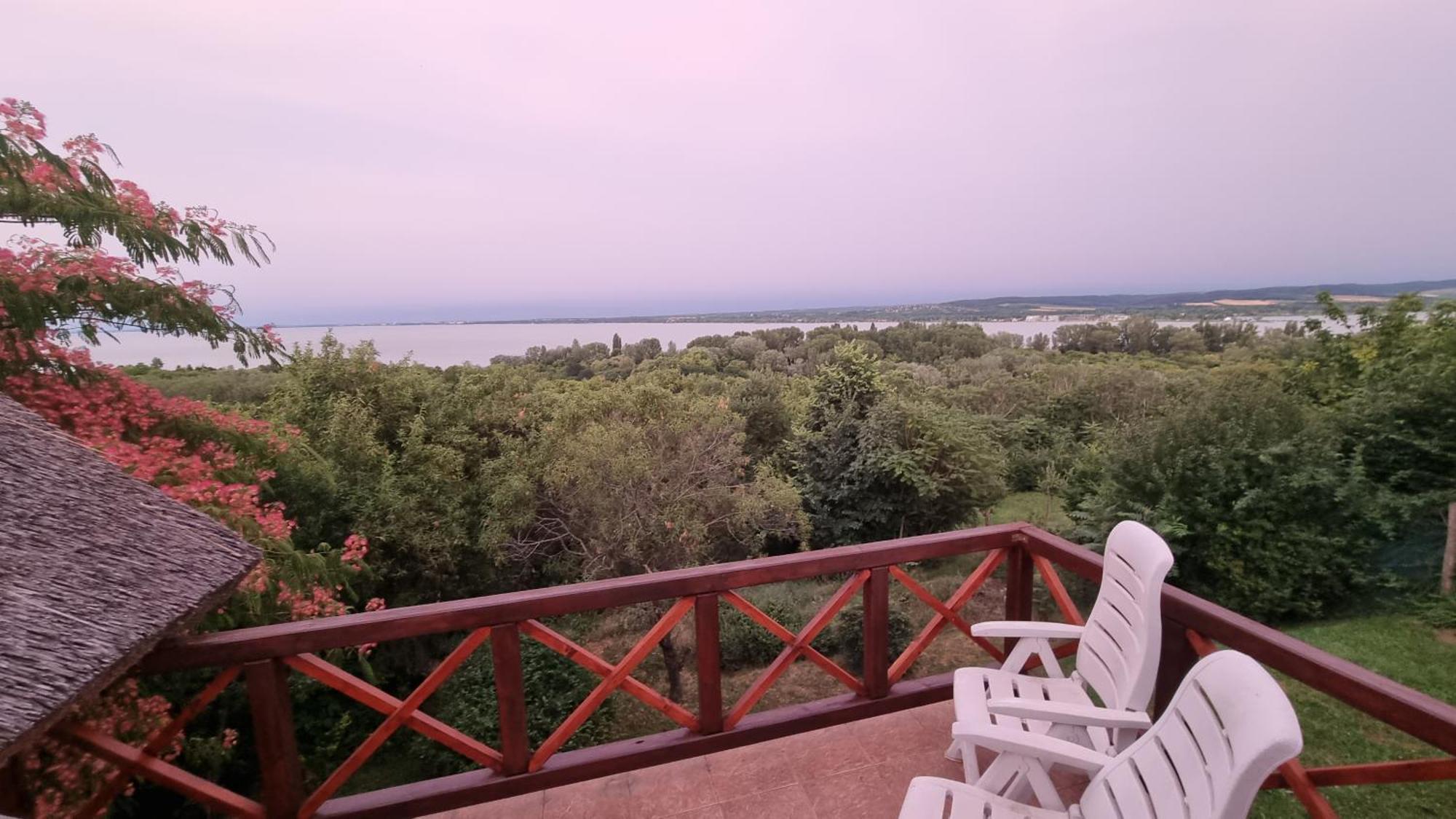 Villa Kőrózsa Vendégház Tihany Exterior foto